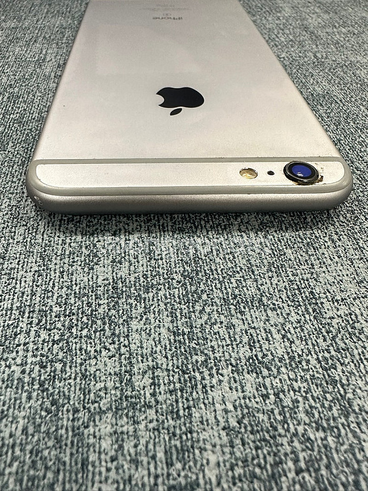 아이폰6S+ 64G 블랙 상태좋은 가성비 단말기 8만원...--5