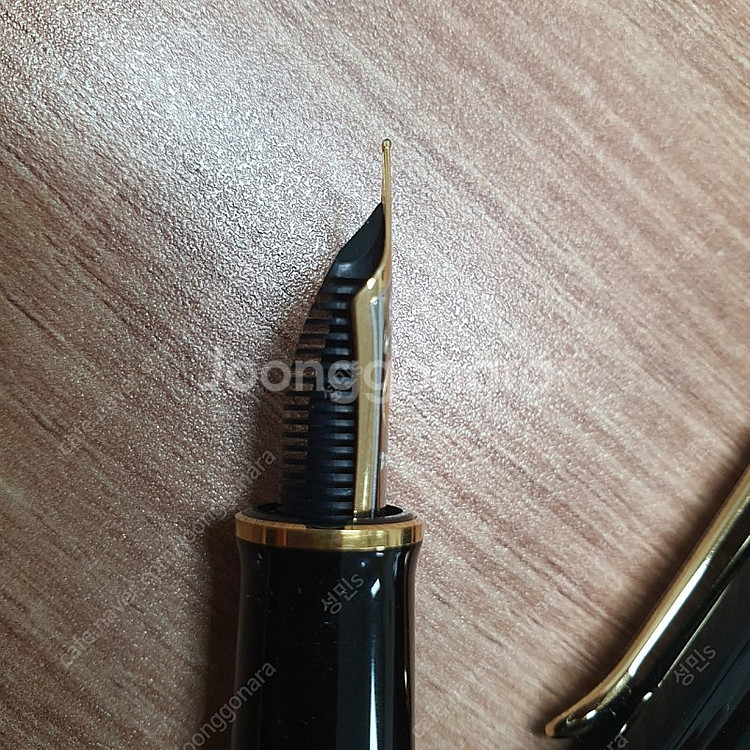 펠리칸 m800 블랙 ef촉 만년필팔아요! 보증서X--6