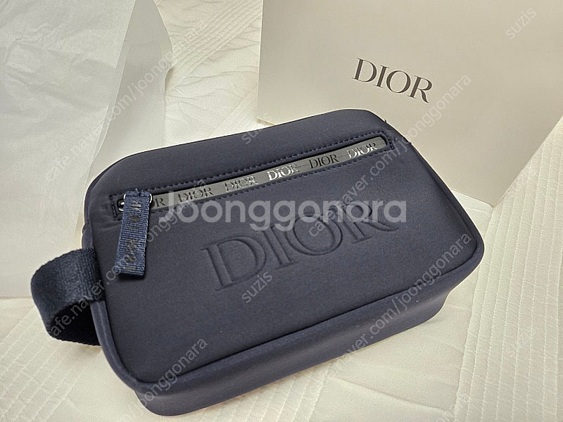 디올 뷰티 파우치 새상품--1