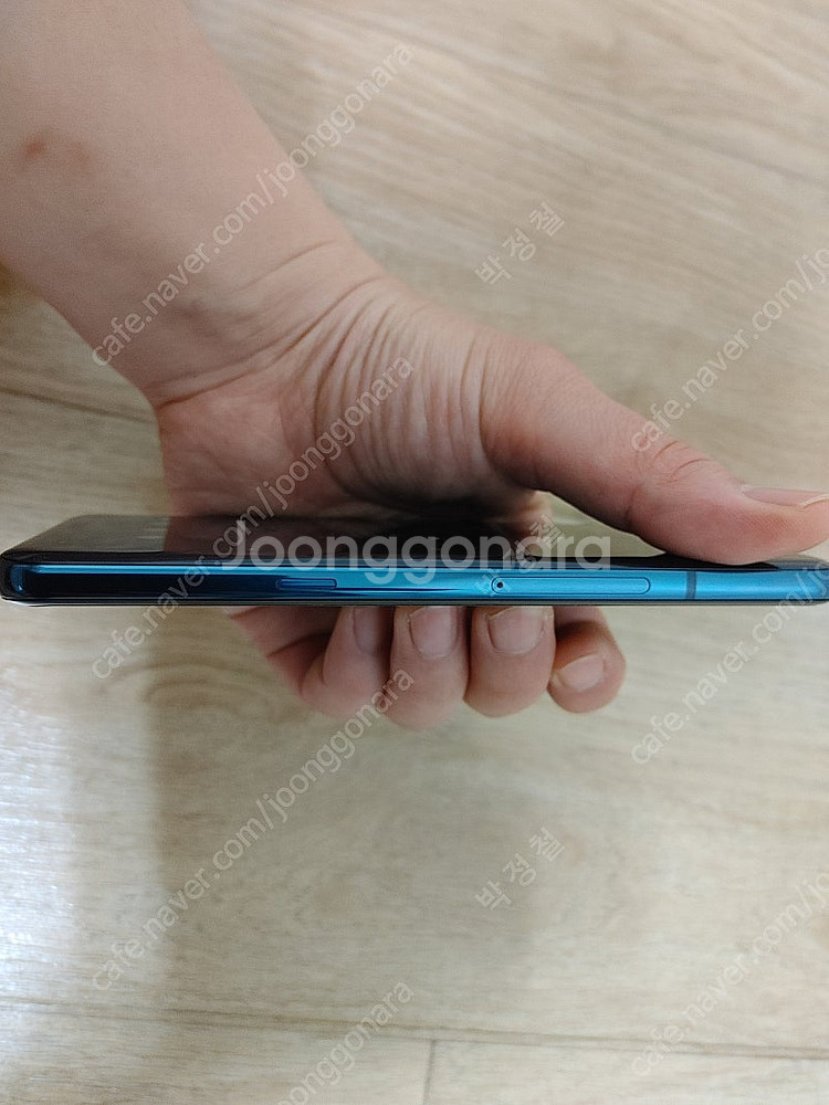 LG G8 판매합니다.--4