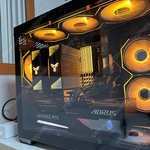 고성능 게이밍 PC 5700X/B550M/3070TI 판매합니다.