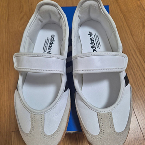 아디다스 삼바 메리제인 220