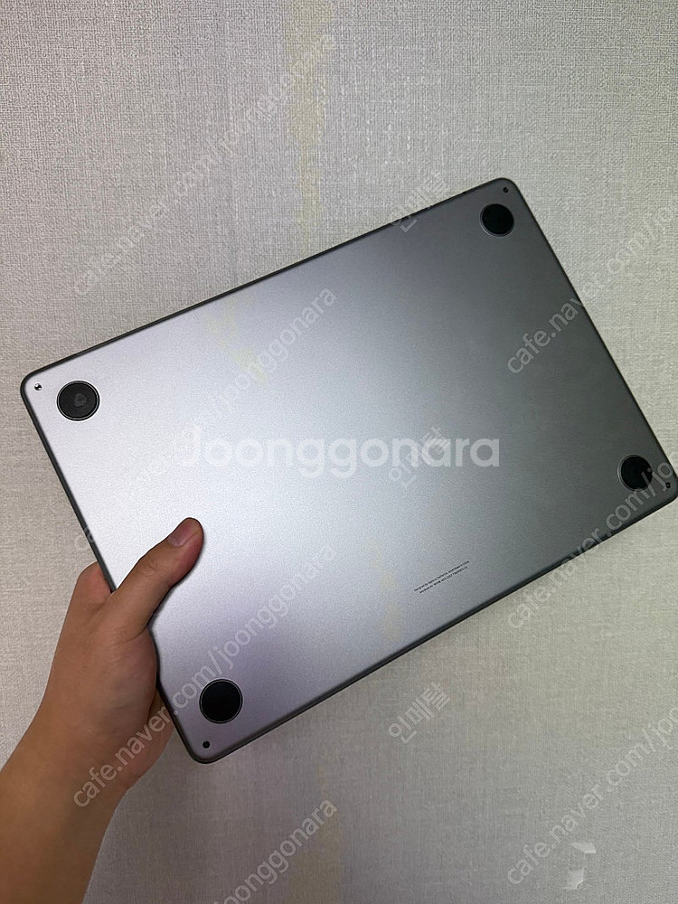 맥북에어m2 13인치 8gb 256gb 기본모델 판매합--1