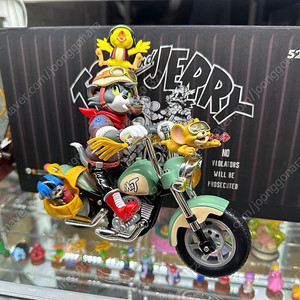 정품 52toys 톰과 제리 피규어 모터사이클 톰과제리 바이크
