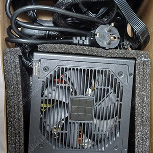 마이크로닉스 클래식2 600w 판매합니다.