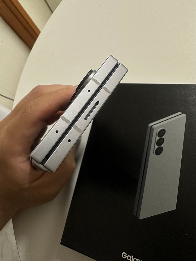 폴드6 256기가 올갈이 이미지