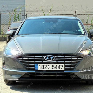 소나타 중고 소나타 DN8 하이브리드 회색 2021년식 68,751km 스마트 개인사업자 세금감면