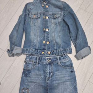 블루독청스커트 130. H&M 데님자켓 7-8y