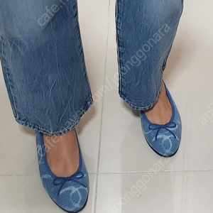 샤넬 ㅡ데님 프린트 발레리나플랫 39사이즈