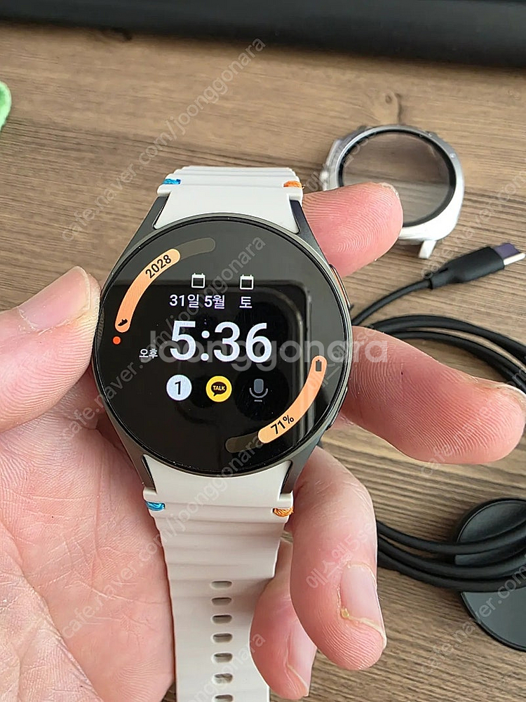 워치7 lte 셀룰러 모델 40mm 팝니다.--1