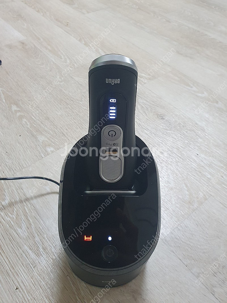 브라운S9 Pro 면도기 팝니다~--4