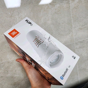 JBL 블루투스 스피커 판매 합니다.