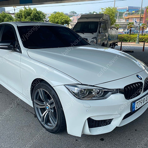 BMW 320d M버전 판매