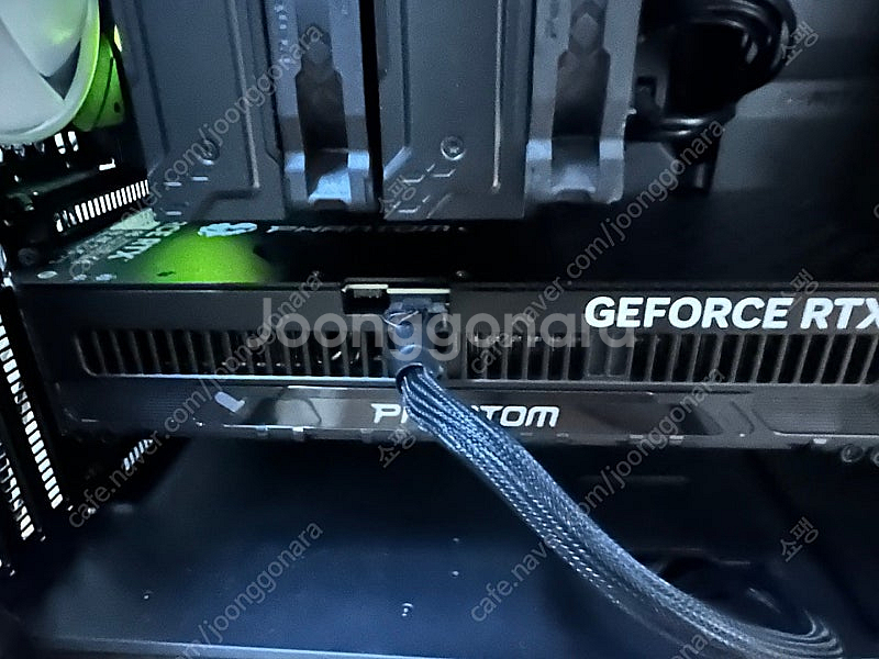 게인워드 5070TI 그래픽카드 판매합니다.--2