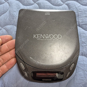 KENWOOD 워크맨 CDP DPC-452 GREY 색상 정상작동품 판매합니다.