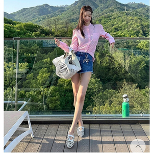고걸 펀칭플랫 235