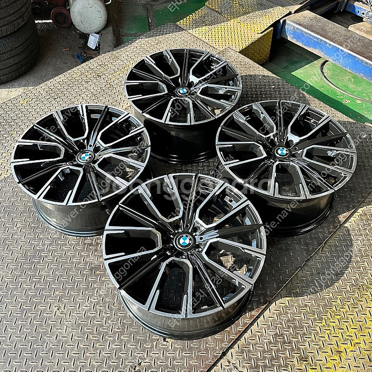 20인치 BMW 7시리즈 817M st 블랙폴리쉬 신품...--1