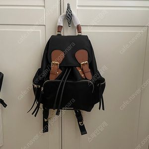 버버리 백팩