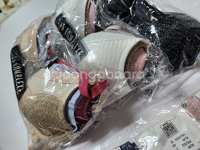 홈쇼핑 판매 여성 속옷 노와이어 브라팬티 세트 상콤플렉...--5