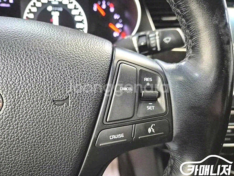 [기아]더 뉴 K7 3.0 GDI 프레스티지 (5인승)...--5