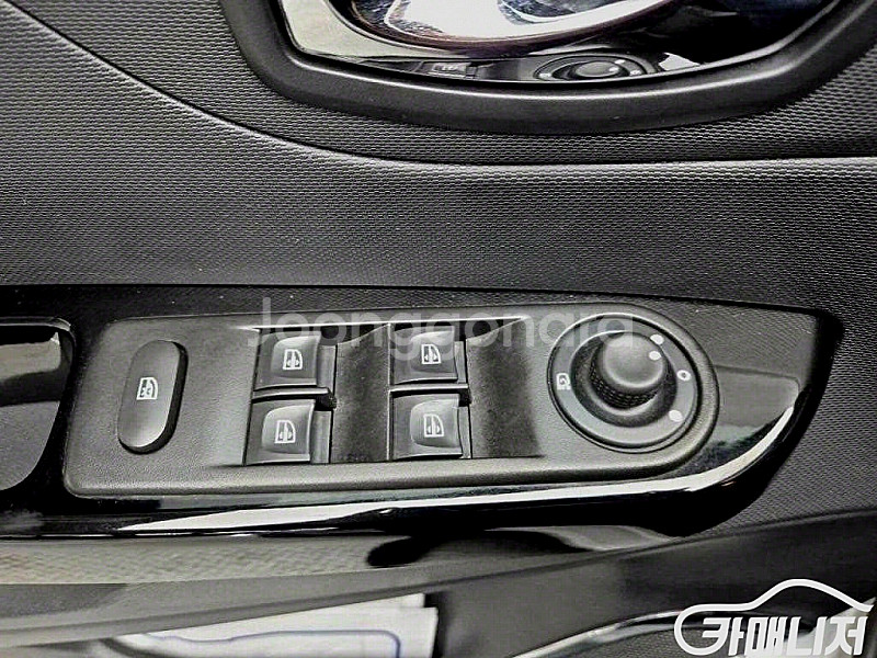 [르노코리아(삼성)]QM3 디젤 1.5 RE (5인승) 2014 년 중고차 ◆최고의 서비스◆투명한 마인드◆ 중고--4