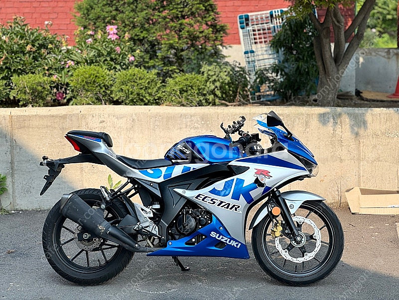 gsxr125 21년식 스페셜컬러 딱 4만키로 깔끔한 차량 판매합니다--1