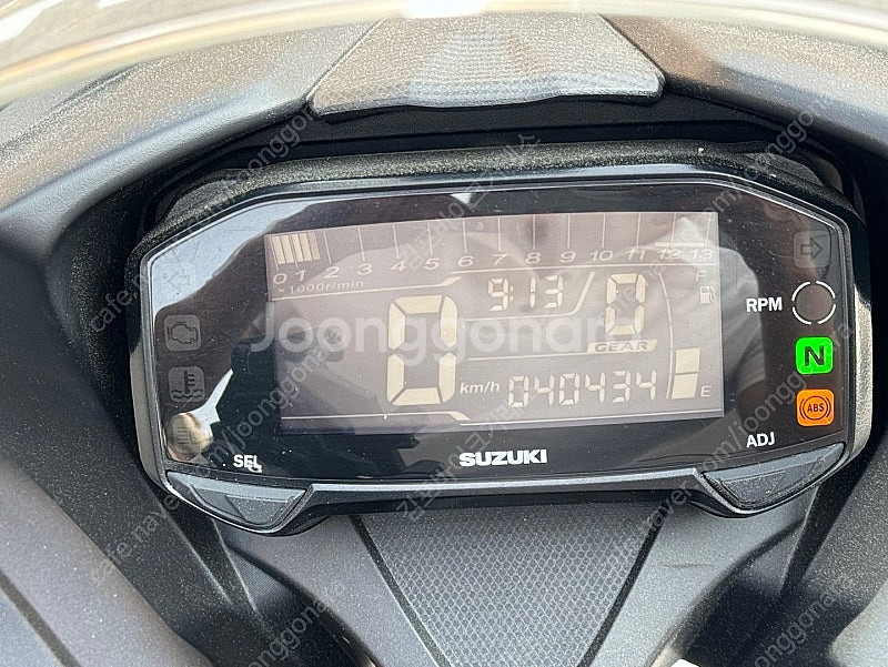 gsxr125 21년식 스페셜컬러 딱 4만키로 깔끔한 차량 판매합니다--8