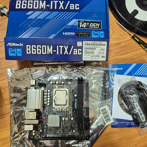 B660M ITX/AC 메인보드 팝니다.