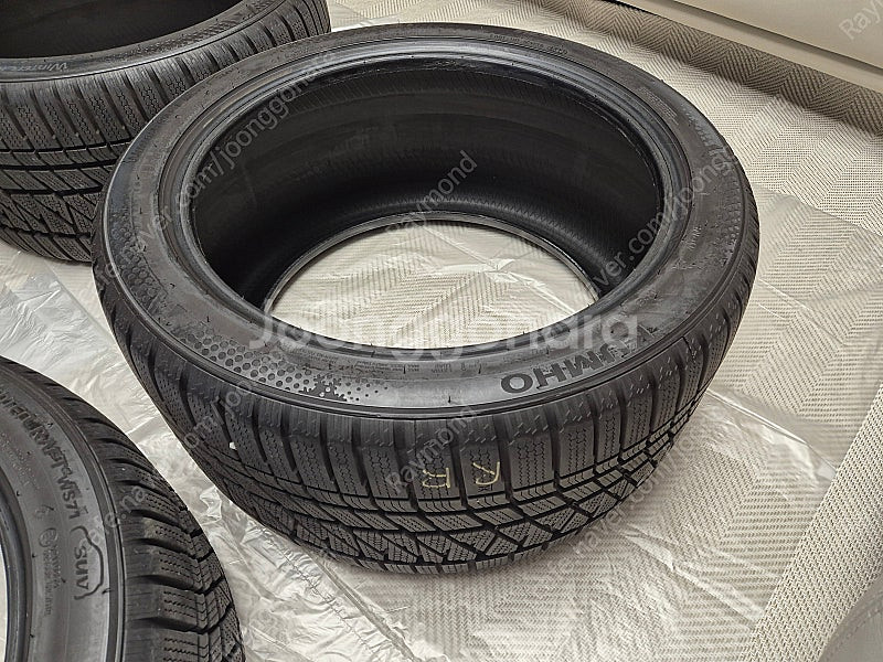 BMW X5 F15 20인치 윈터타이어 한대분--6