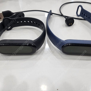 샤오미 미밴드6 배터리 방전 부품용 2개 팝니다