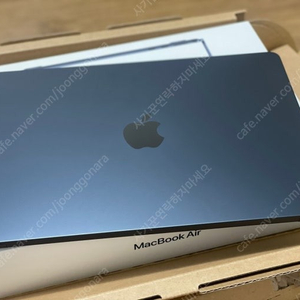 맥북에어m4 13인치 기본형 풀박스 판매합니다