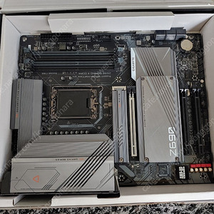 기가바이트 Z690 게이밍 X DDR4 메인보드
