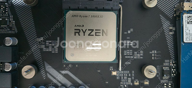 5800X3D+GIGABYTE B550M 팝니다--1