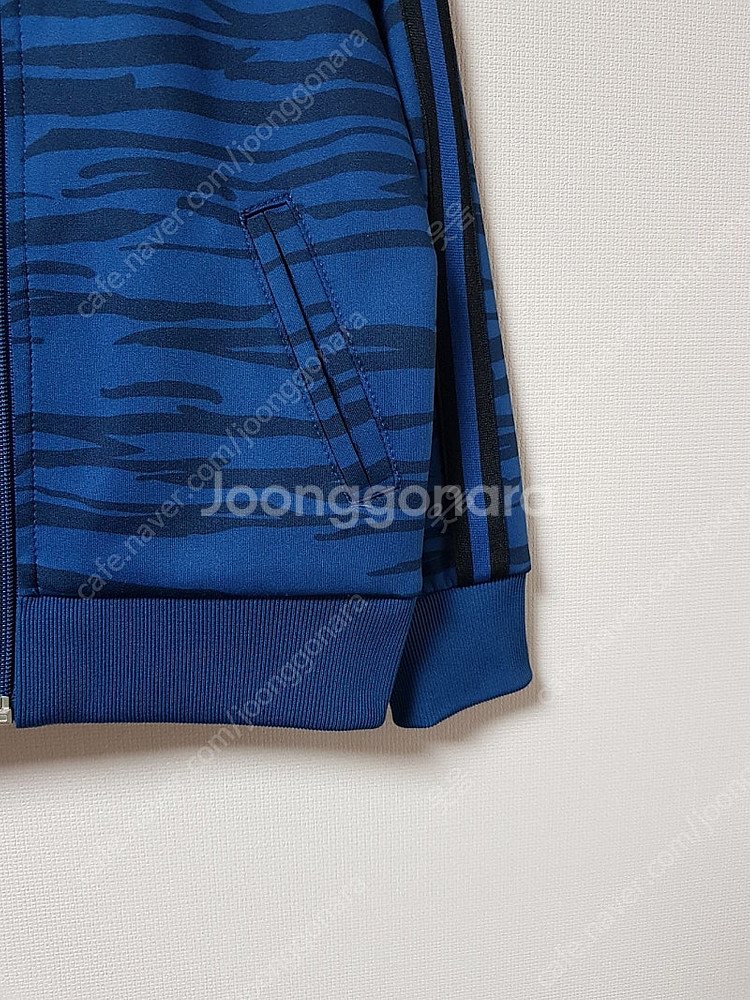110사이즈 (아동용) 뉴발란스 파랑색 무늬 트레이닝 ...--3
