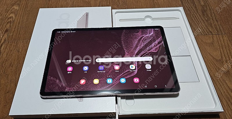 갤럭시탭S8 SM-X700 wifi 128G 모델입니다.--0