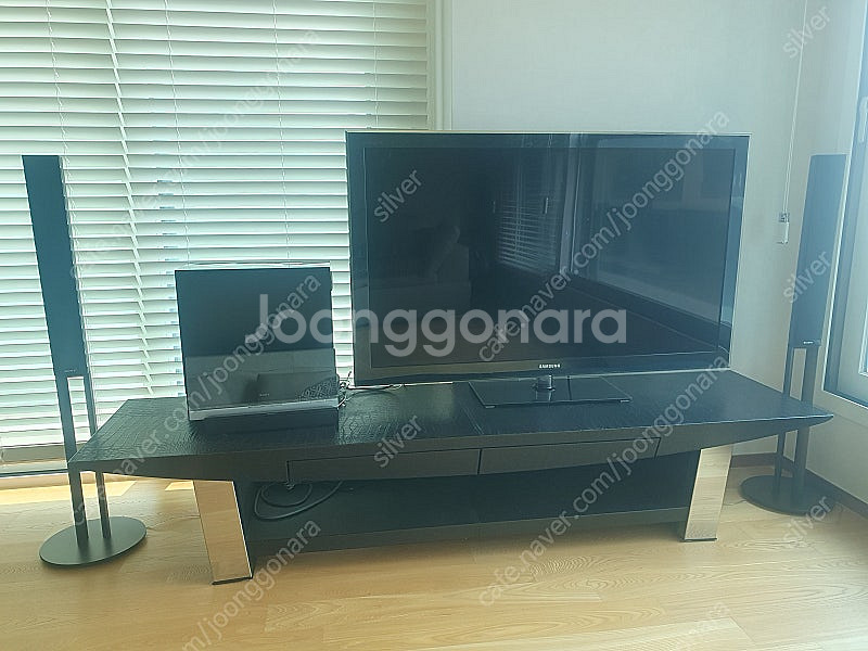 디사모빌리 거실장 판매합니다.--0