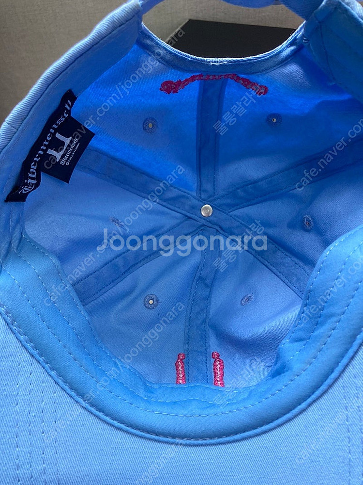 지디 전시회 한정판 볼캡 모자 판매 (7만원)--5