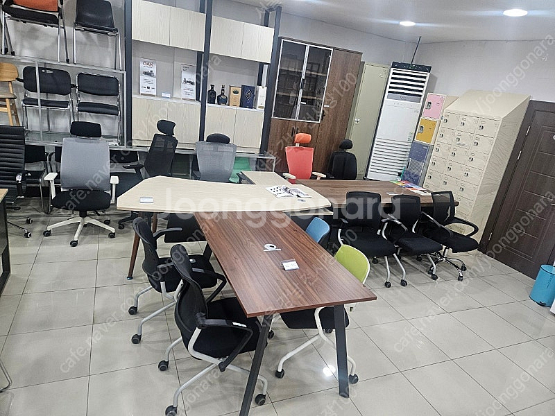 강남구 논현동가구거리 전시장 진열품 할인판매 중고책상 ...--5