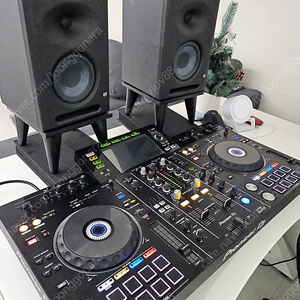 Pioneer DJ XDJ-RX2 + 프리소너스 Eris E5 xt 한조