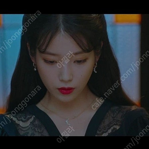 스와로브스키 문썬 목걸이