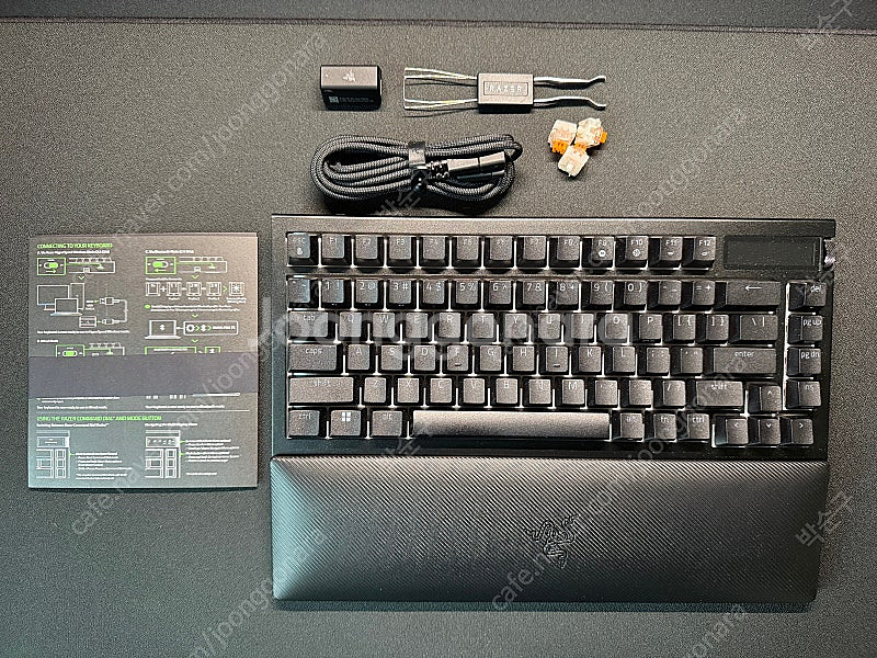 RAZER Blackwidow V4 PRO 75% 레이...--1