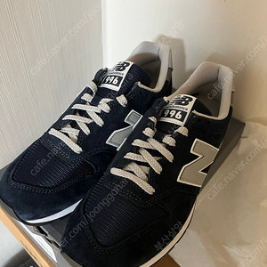 뉴발란스 996 네이비 270 판매합니다