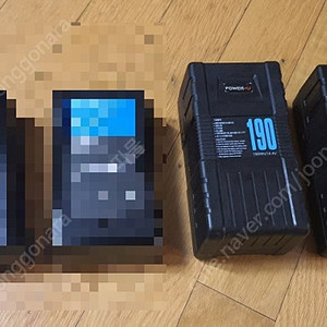 v마운트 배터리 190w 한개팝니다