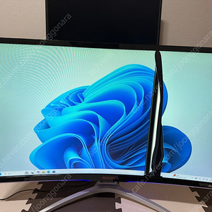 알파스캔 AG322FCX패널고장 파손