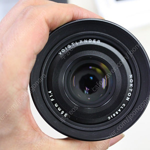 보이그랜더 35mm f1.4 소니 e마운트