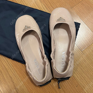 프라다 드라이빙슈즈 단화 새상품 36.5사이즈