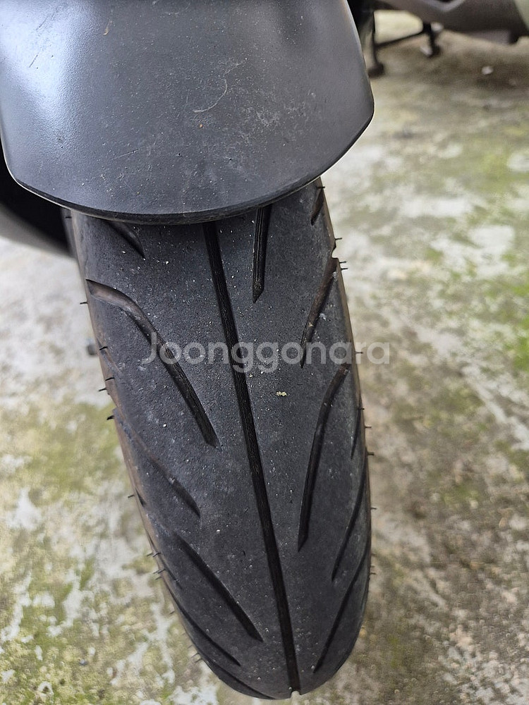 pcx20년식 6xxxkm판매합니다.--4