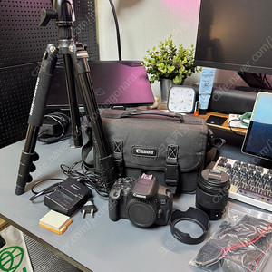캐논 700d + EF-S 18-55mm IS STM + 삼각대 판매합니다