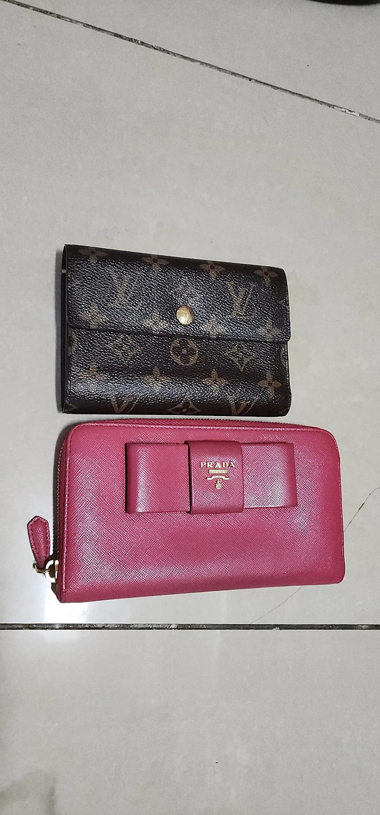 엘바테게브 레터 라지백/ 루이비통 알렉산드라 중지갑 이미지