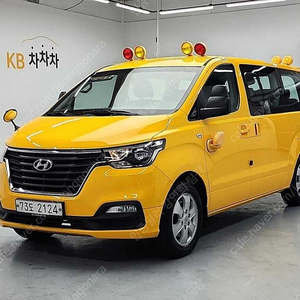 어린이보호차량 더 뉴 그랜드 스타렉스 중고차 노란색 2021년식 42,887km 어린이보호차 LPi 12인승 중고차금리